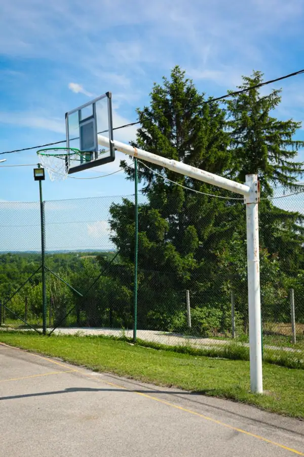 Multi-sport court